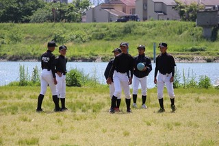 27 }_180509_0174.jpg